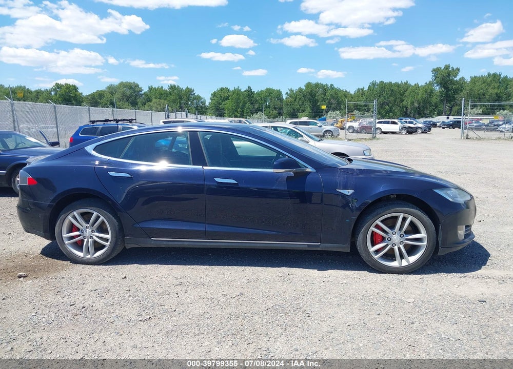 2015 TESLA MODEL S 85D/P85D VIN: 5YJSA1H4XFF084910