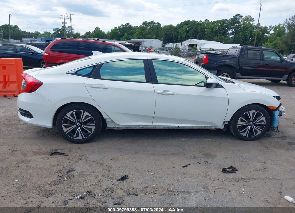 2018 HONDA CIVIC EX-L VIN: JHMFC1F70JX028884