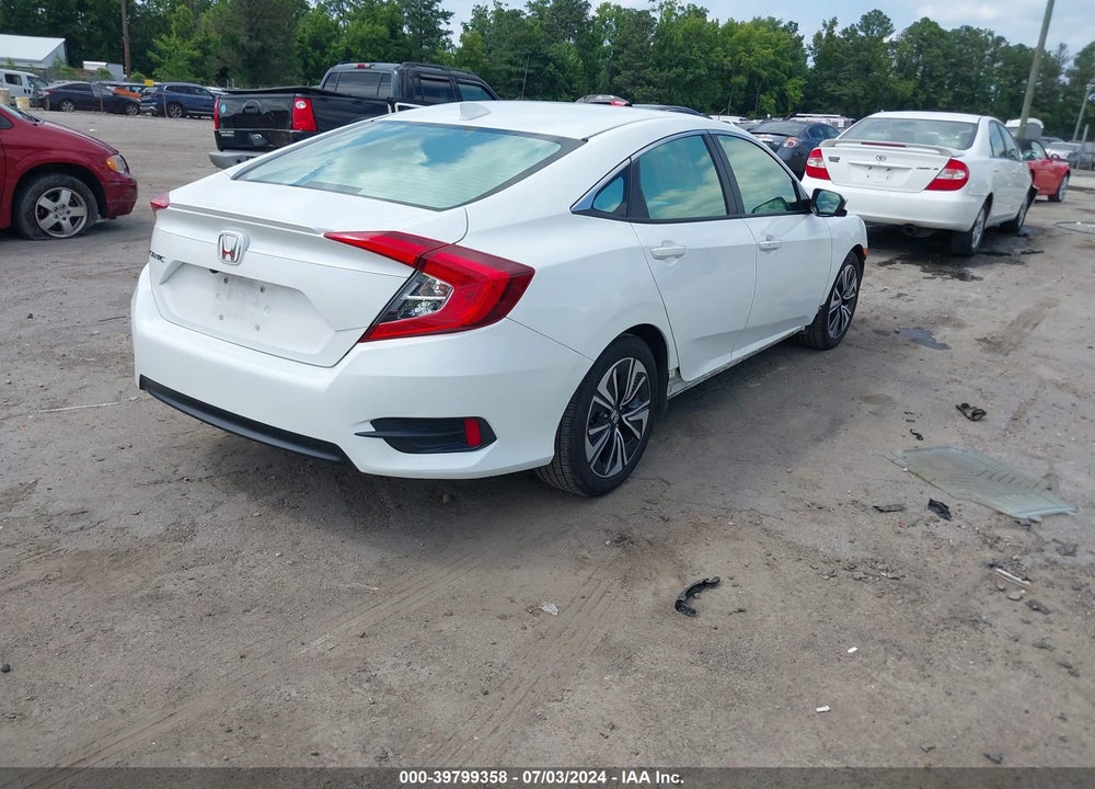 2018 HONDA CIVIC EX-L VIN: JHMFC1F70JX028884