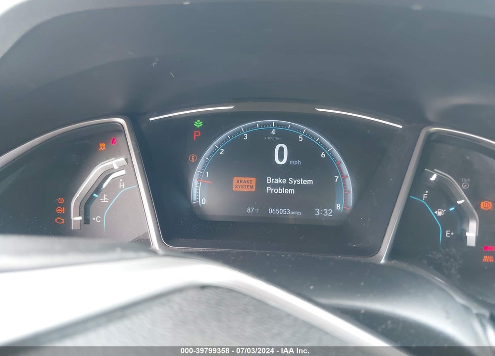 2018 HONDA CIVIC EX-L VIN: JHMFC1F70JX028884