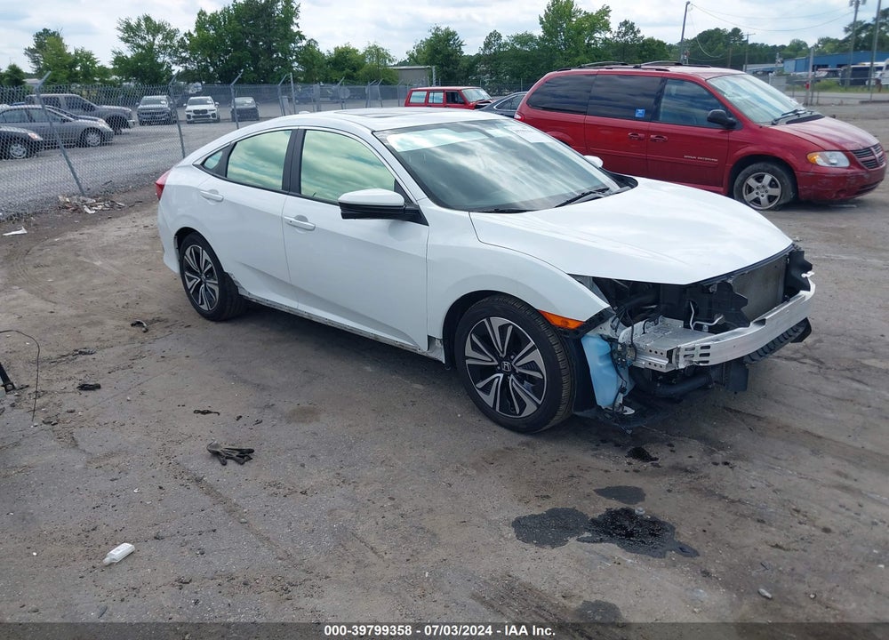 2018 HONDA CIVIC EX-L VIN: JHMFC1F70JX028884