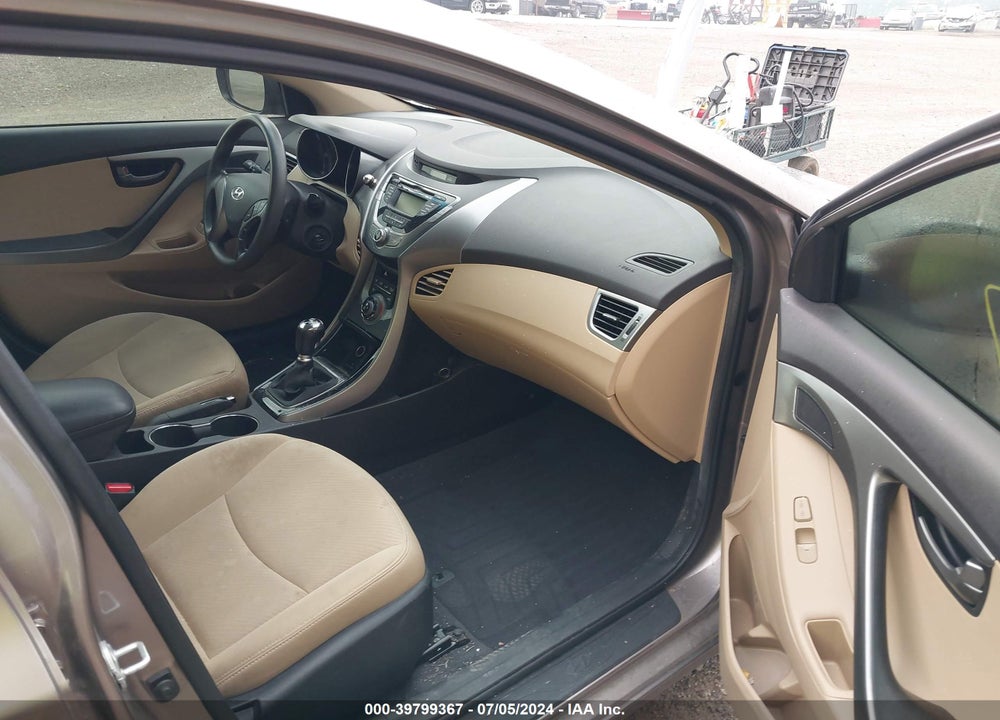 2013 HYUNDAI ELANTRA GLS VIN: 5NPDH4AE2DH169389
