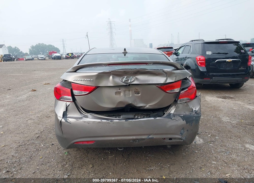 2013 HYUNDAI ELANTRA GLS VIN: 5NPDH4AE2DH169389