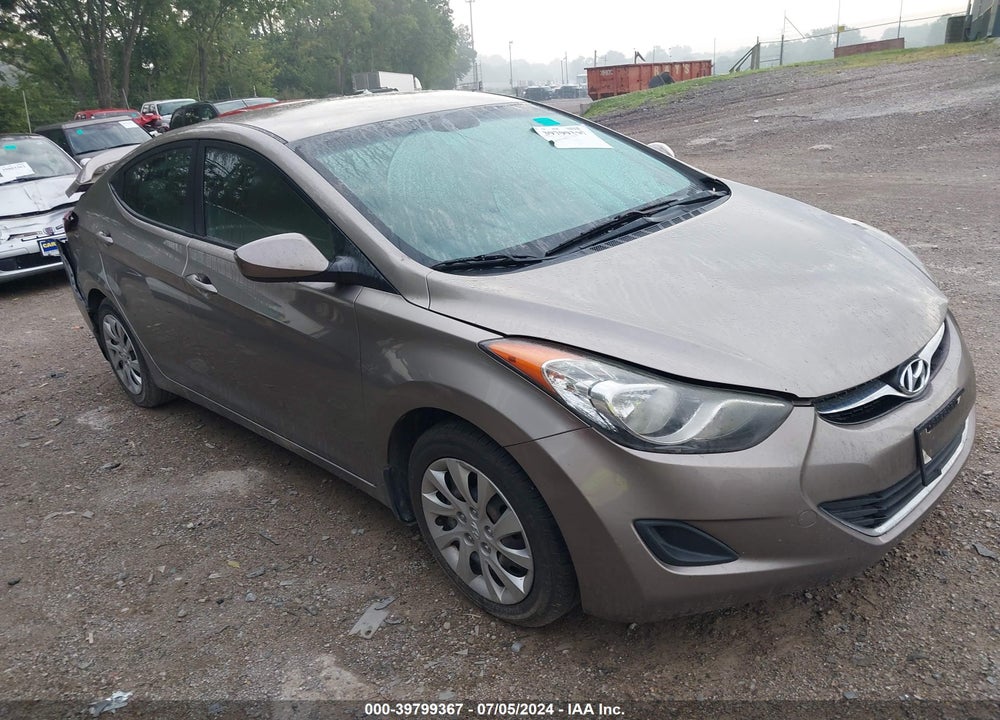 2013 HYUNDAI ELANTRA GLS VIN: 5NPDH4AE2DH169389