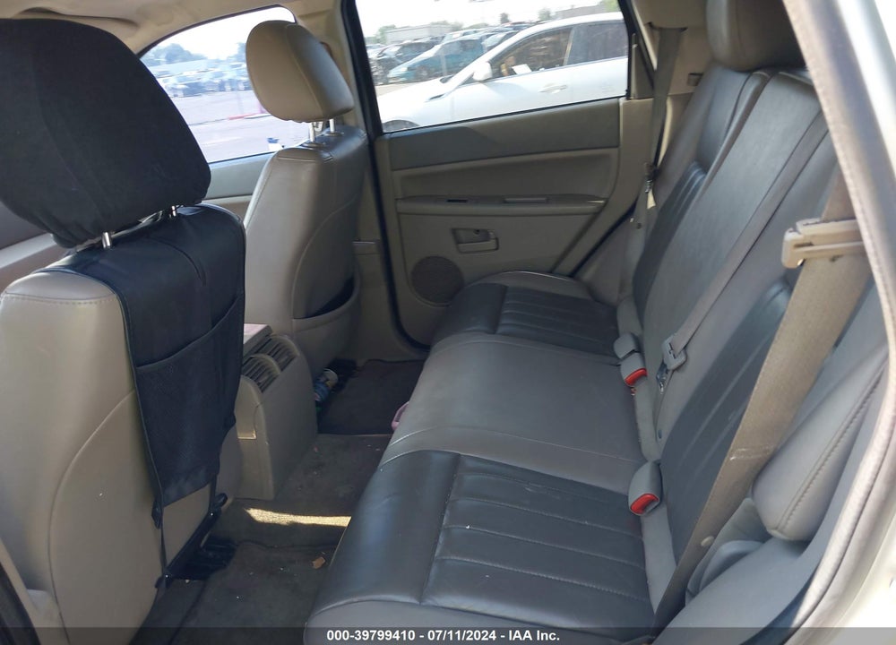 2007 JEEP GRAND CHEROKEE VIN: 1J8HR48P57C700633