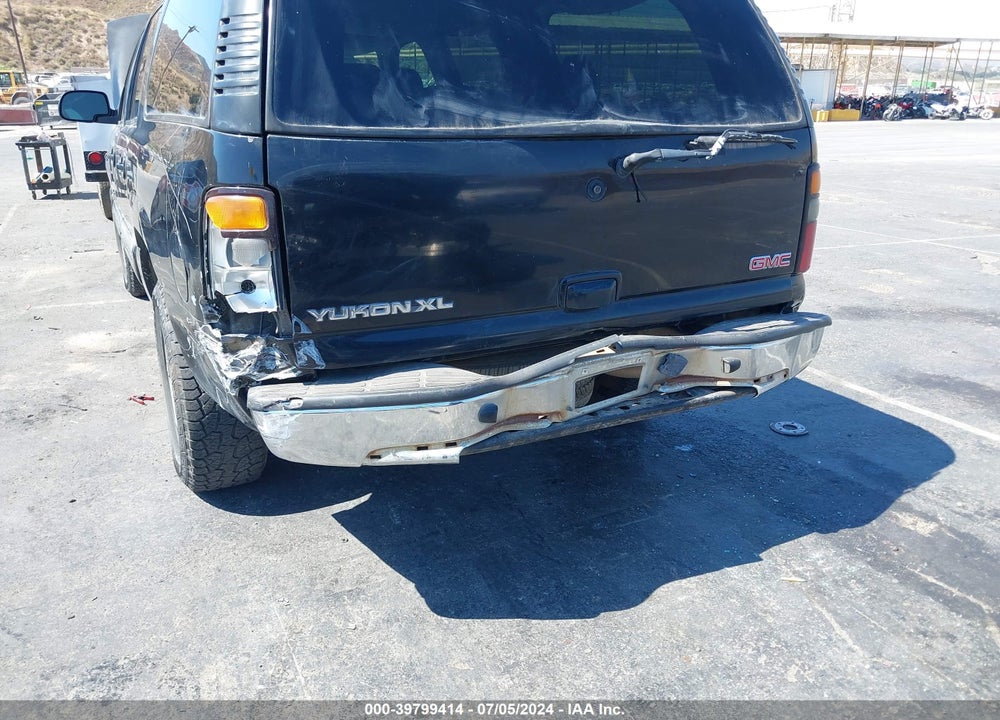 2005 GMC YUKON XL 1500 SLE VIN: 1GKEC16Z55J148112