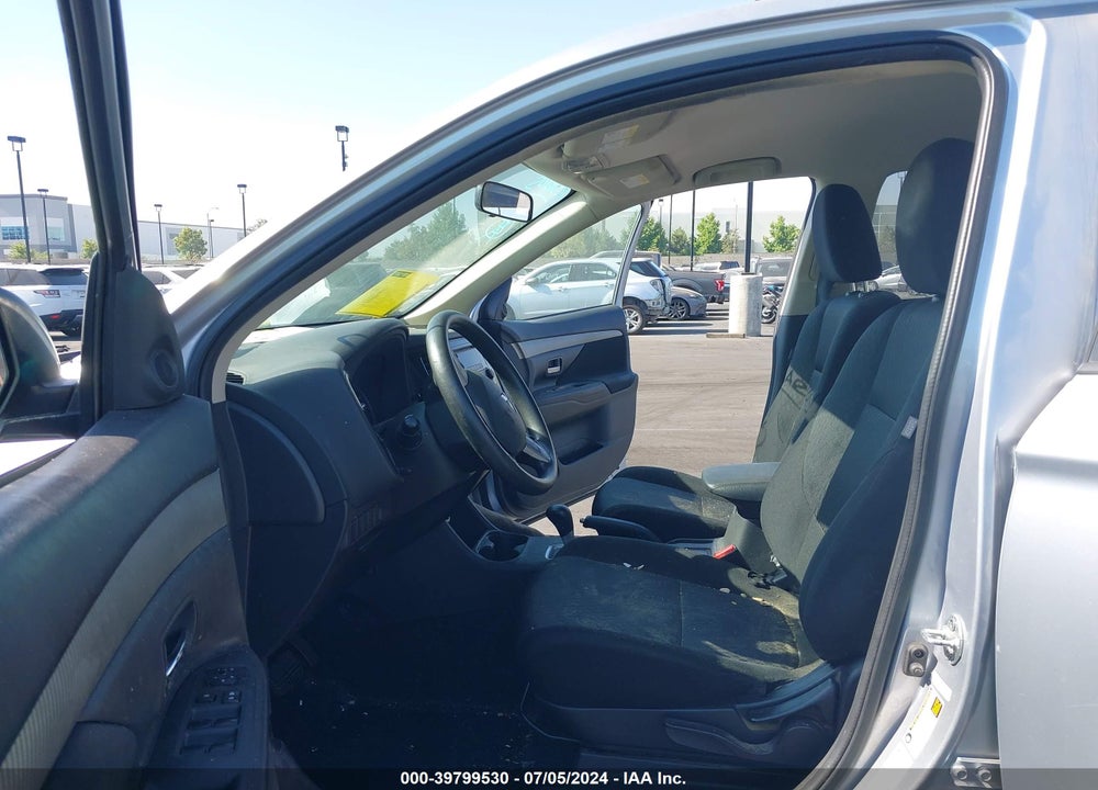 2014 MITSUBISHI OUTLANDER ES VIN: JA4AD2A35EZ007259