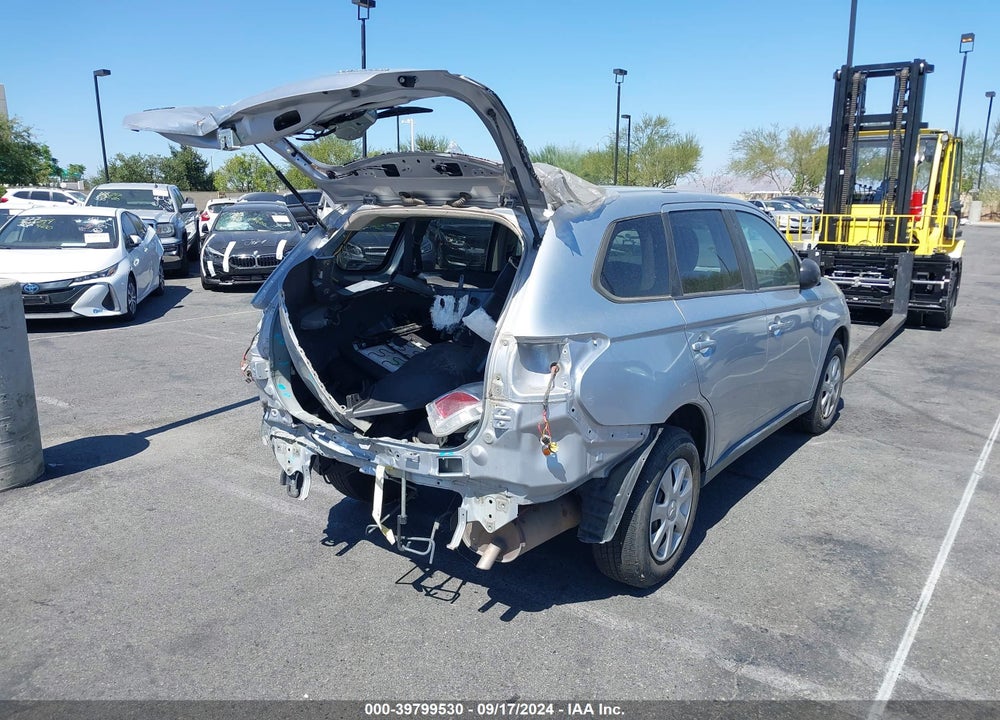 2014 MITSUBISHI OUTLANDER ES VIN: JA4AD2A35EZ007259