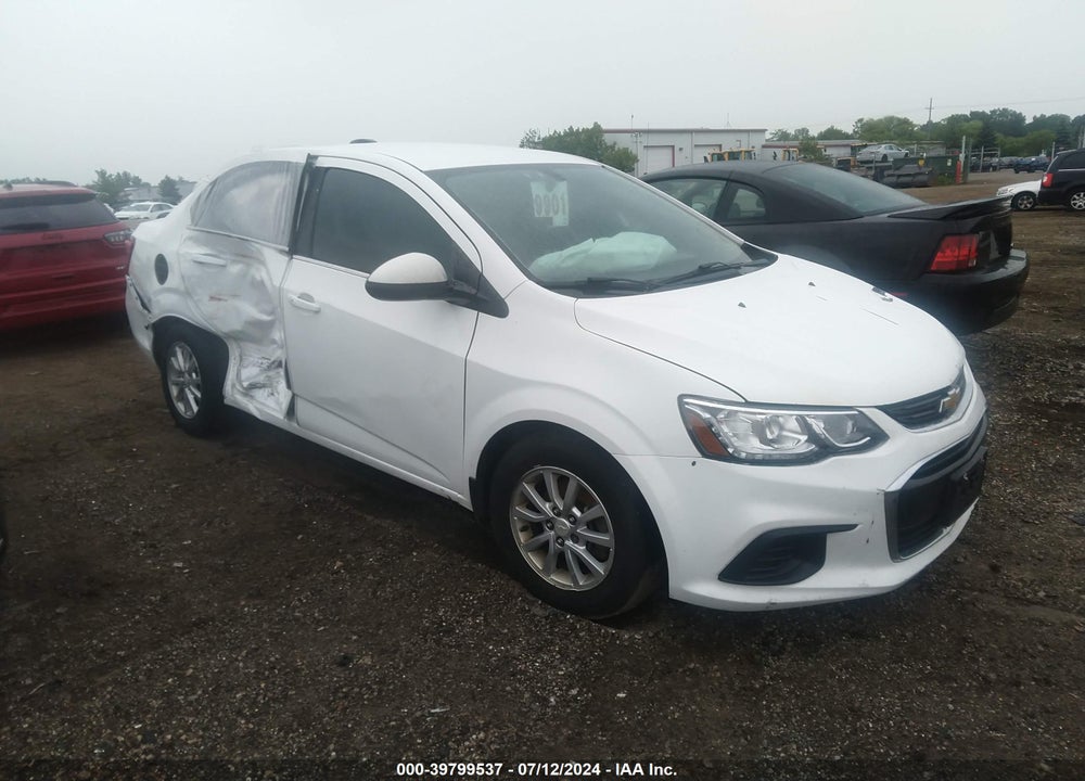 2018 CHEVROLET SONIC LT AUTO VIN: 1G1JD5SH4J4106883