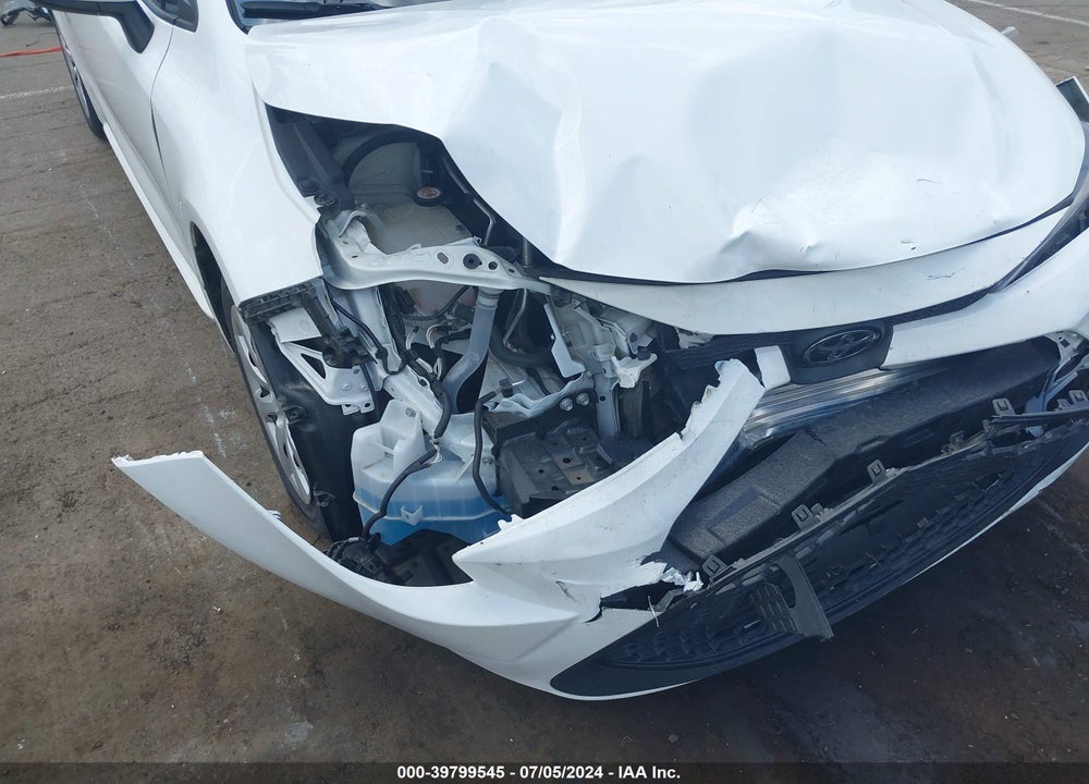 2021 TOYOTA COROLLA LE VIN: 5YFEPMAE1MP263855