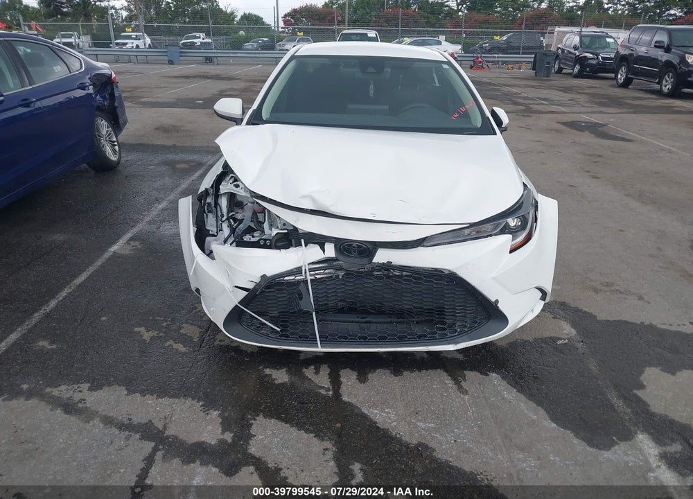 2021 TOYOTA COROLLA LE VIN: 5YFEPMAE1MP263855