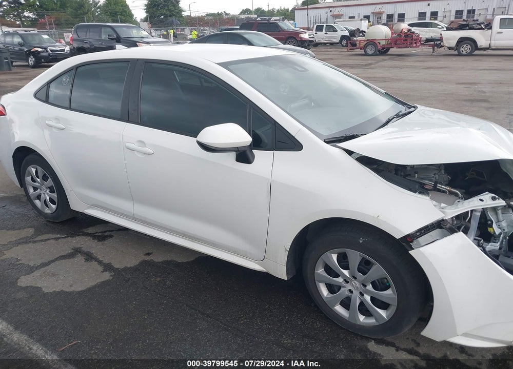 2021 TOYOTA COROLLA LE VIN: 5YFEPMAE1MP263855