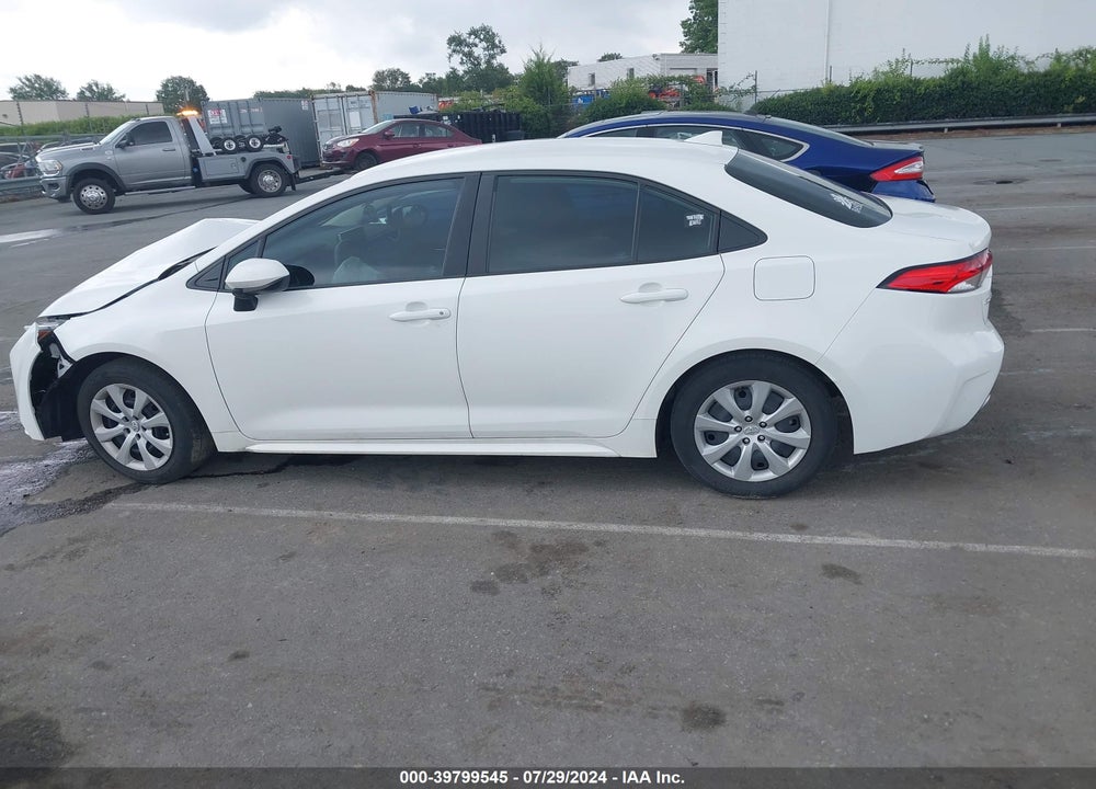 2021 TOYOTA COROLLA LE VIN: 5YFEPMAE1MP263855