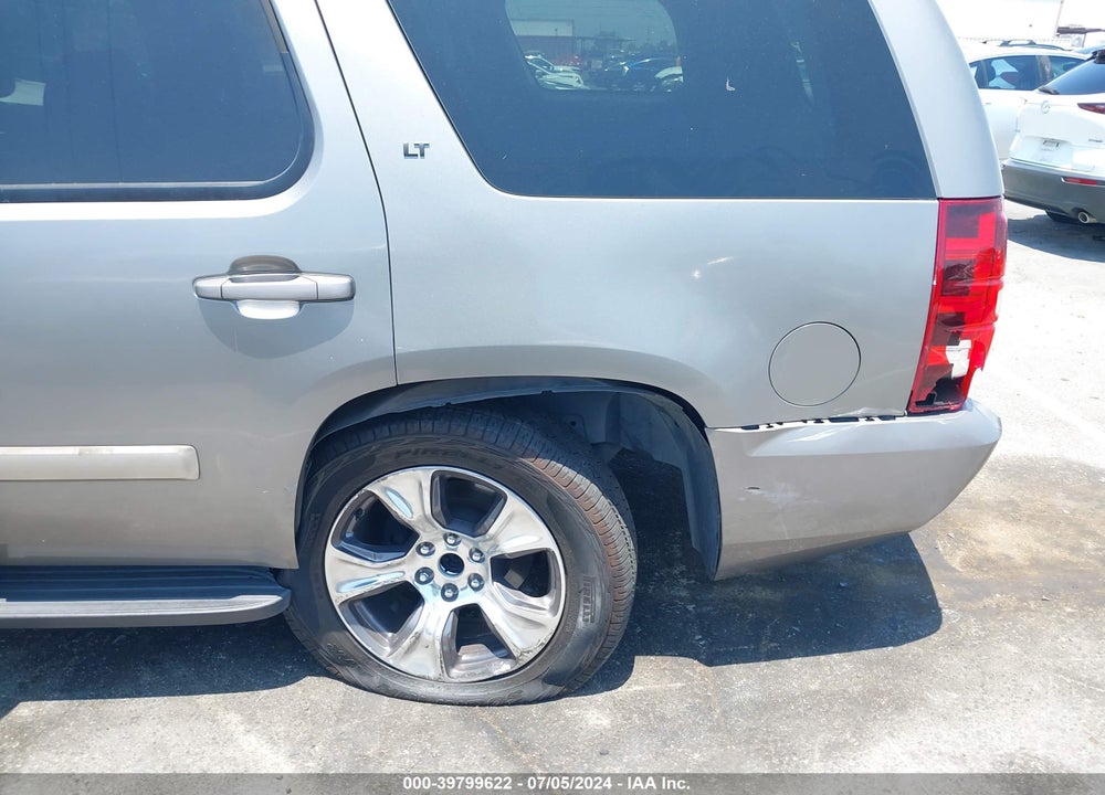 2008 CHEVROLET TAHOE LT VIN: 1GNFK13068R250816