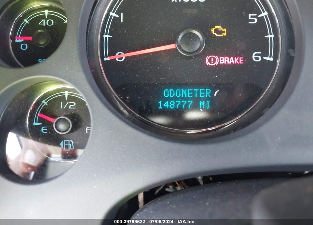2008 CHEVROLET TAHOE LT VIN: 1GNFK13068R250816