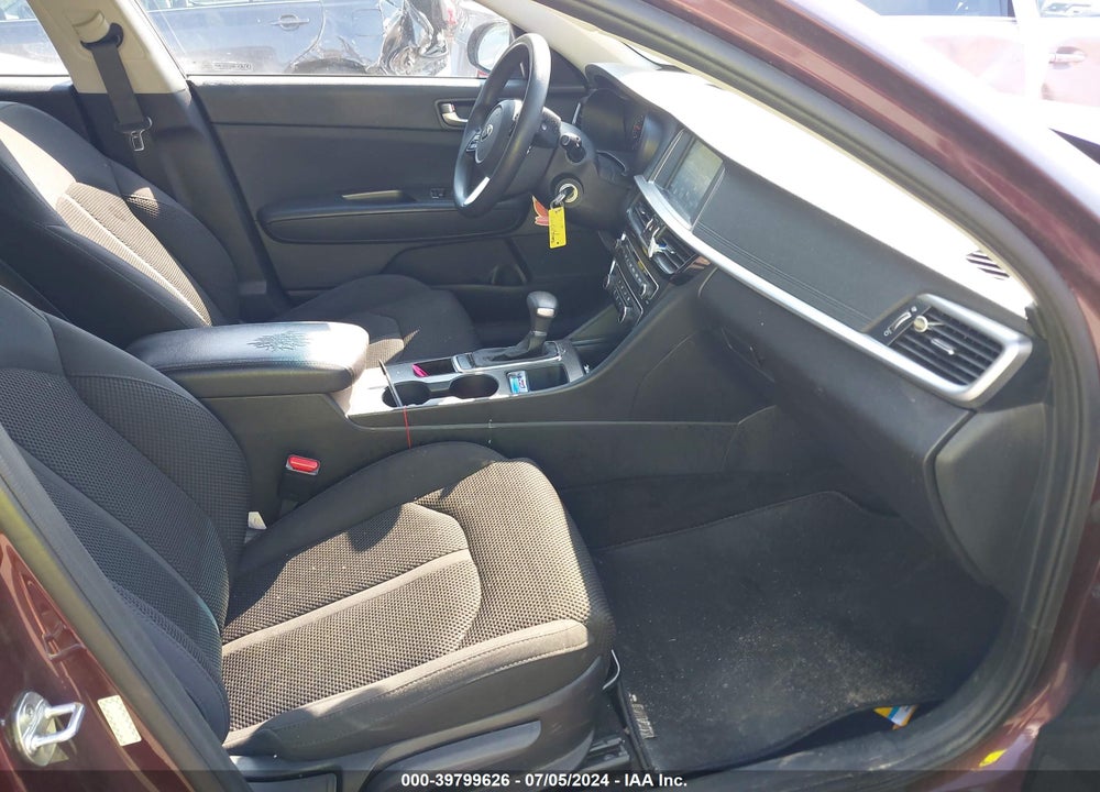 2020 KIA OPTIMA LX VIN: 5XXGT4L38LG398953