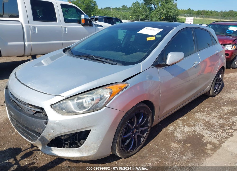 2013 HYUNDAI ELANTRA GT VIN: KMHD35LE8DU105022