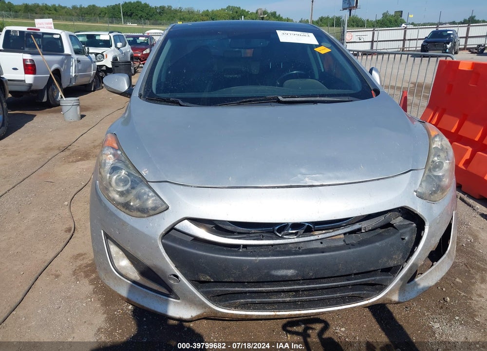 2013 HYUNDAI ELANTRA GT VIN: KMHD35LE8DU105022