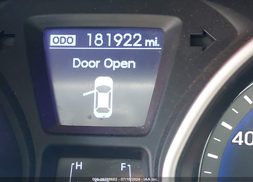 2013 HYUNDAI ELANTRA GT VIN: KMHD35LE8DU105022