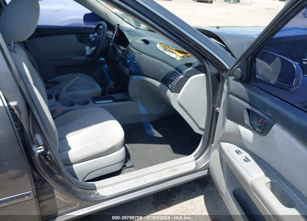 2008 KIA OPTIMA LX VIN: KNAGE123485265285