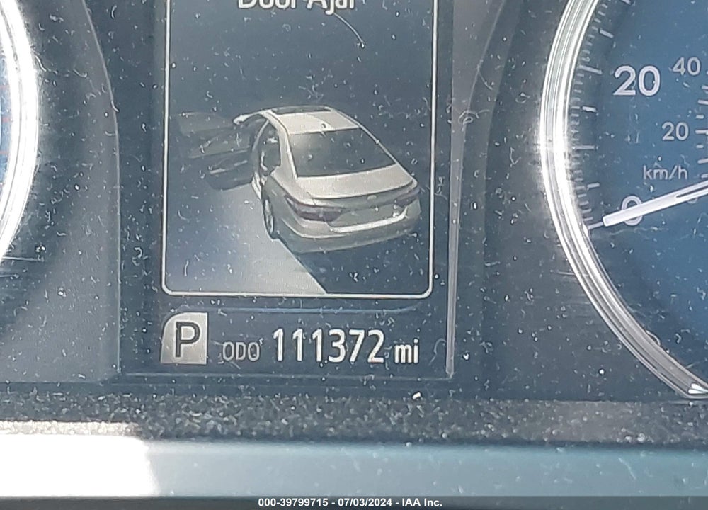 2016 TOYOTA CAMRY VIN: 4T4BF1FK1GR582300