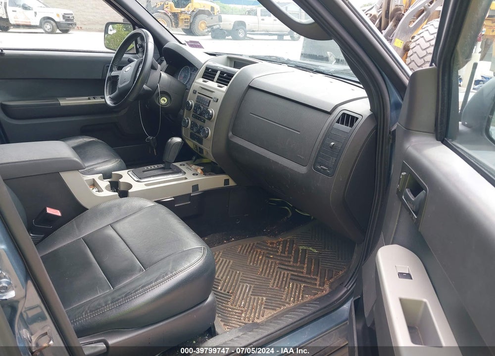 2010 FORD ESCAPE XLT VIN: 1FMCU9D79AKB53717