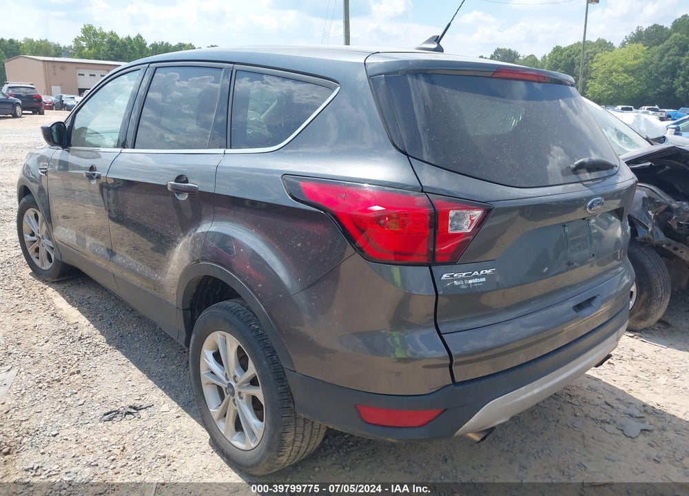 2019 FORD ESCAPE SE VIN: 1FMCU9GD1KUA30503
