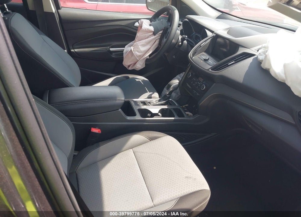 2019 FORD ESCAPE SE VIN: 1FMCU9GD1KUA30503