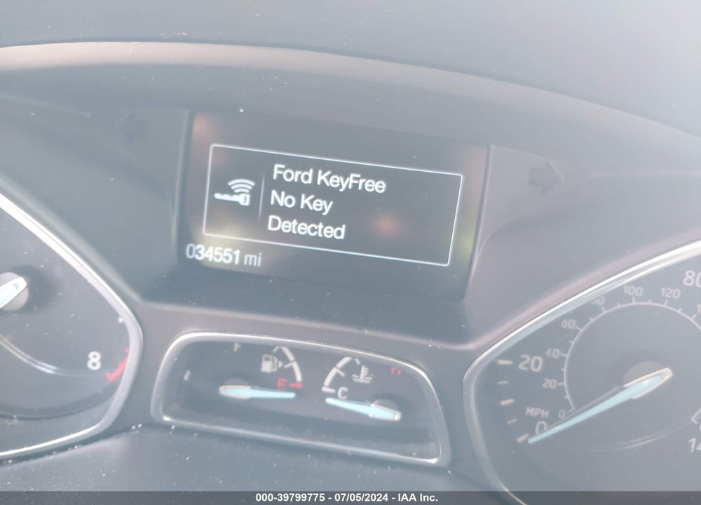 2019 FORD ESCAPE SE VIN: 1FMCU9GD1KUA30503