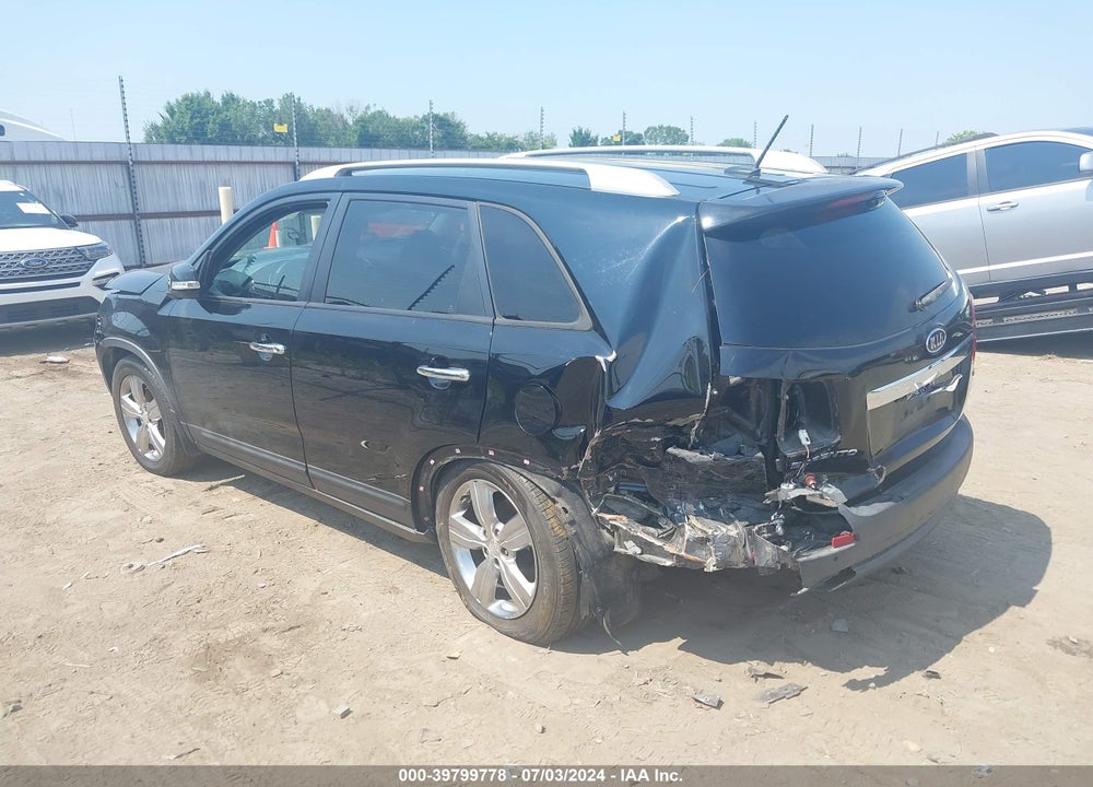 2013 KIA SORENTO EX VIN: 5XYKU4A60DG328512