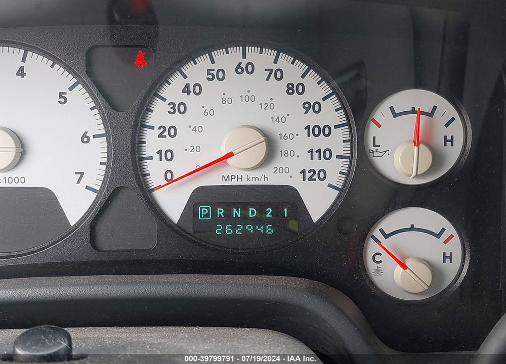 2008 DODGE RAM 1500 SLT VIN: 1D7HA18N98S555699