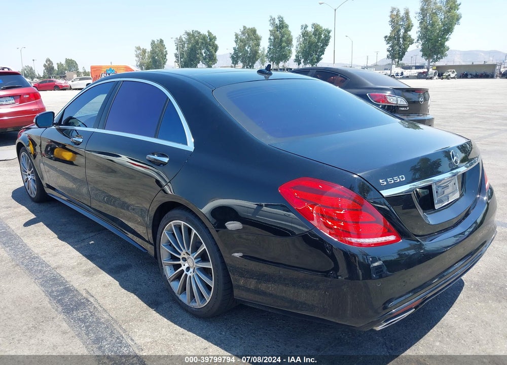 2015 MERCEDES-BENZ S 550 VIN: WDDUG8CB6FA137011