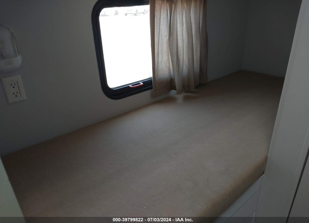 2012 JAYCO M-154 BH VIN: 1UJBJ0AG1C17D0267