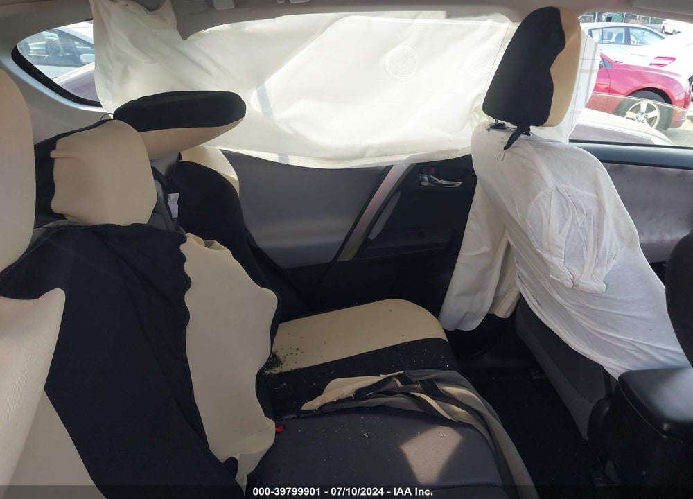 2015 TOYOTA RAV4 XLE VIN: JTMWFREV9FJ053462
