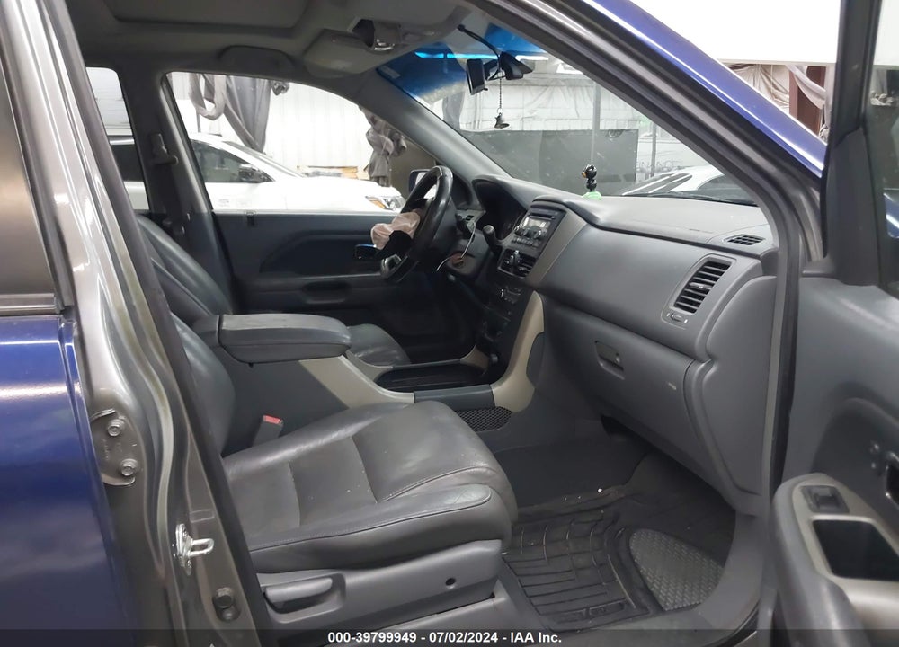 2007 HONDA PILOT EX-L VIN: 5FNYF18697B010943