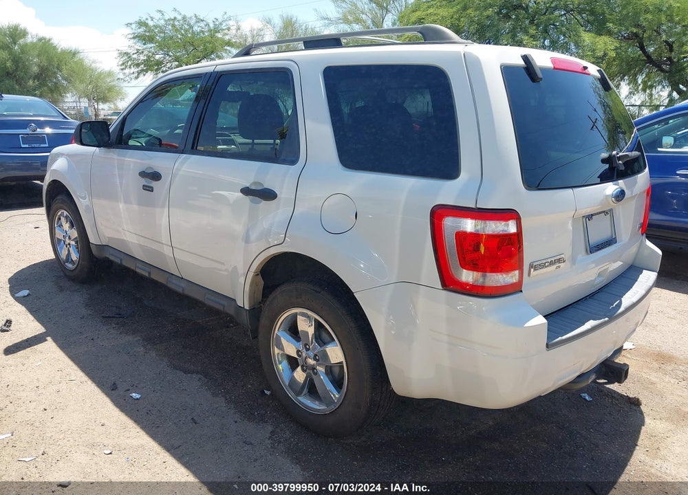 2011 FORD ESCAPE XLT VIN: 1FMCU9DG7BKA21962