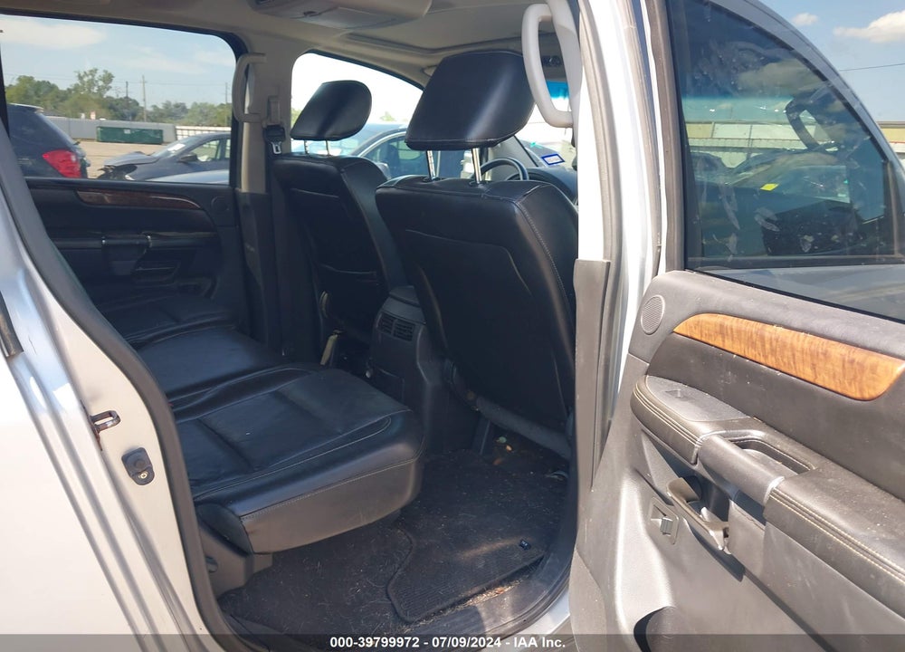 2011 NISSAN ARMADA PLATINUM VIN: 5N1BA0ND7BN600243
