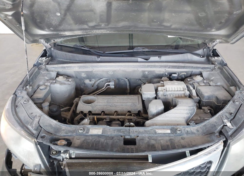 2011 KIA SORENTO LX VIN: 5XYKTDA14BG057619