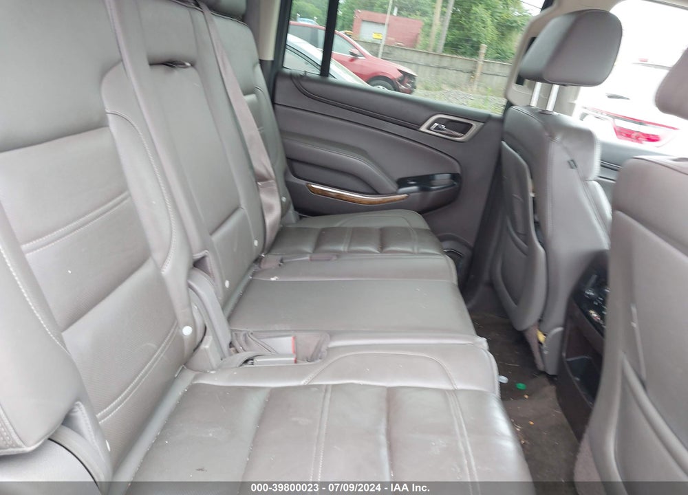 2015 GMC YUKON XL 1500 DENALI VIN: 1GKS2JKJ3FR506400