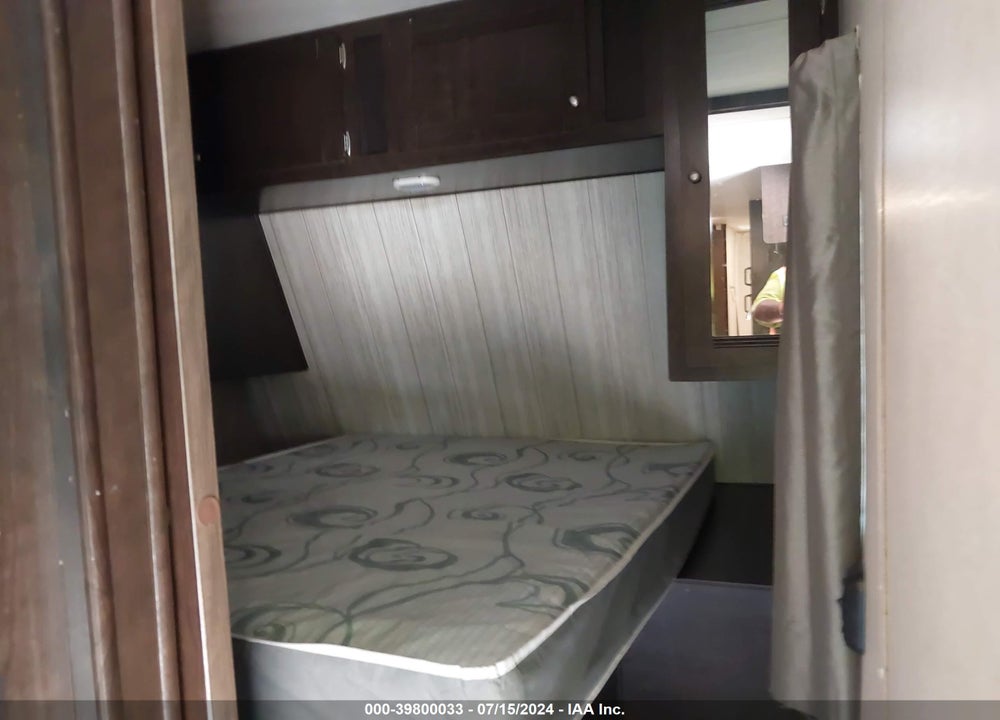 2019 HEARTLAND RV PIONEER BH270 TRAVEL TRAILER VIN: 5SFPB322XKE412065