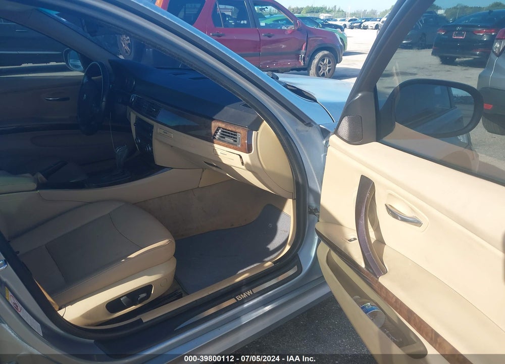 2009 BMW 328I VIN: WBAPH77559NM30900