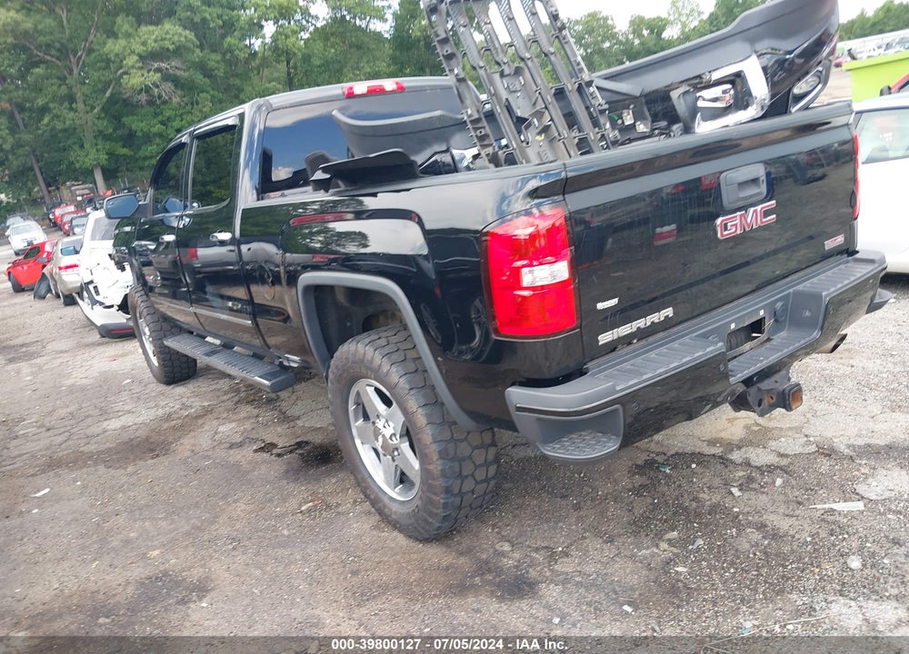 2017 GMC SIERRA 2500HD SLT VIN: 1GT12TEG5HF101520