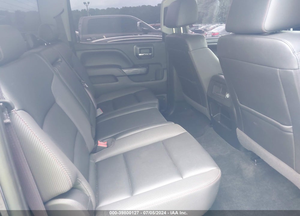 2017 GMC SIERRA 2500HD SLT VIN: 1GT12TEG5HF101520