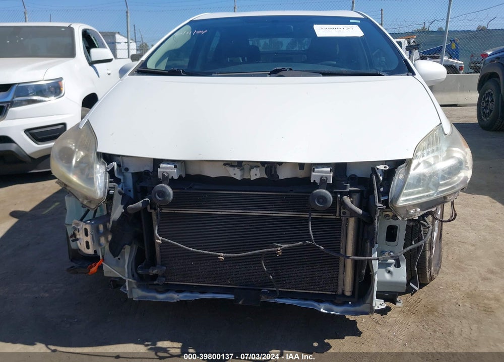 2011 TOYOTA PRIUS THREE VIN: JTDKN3DUXB5325950