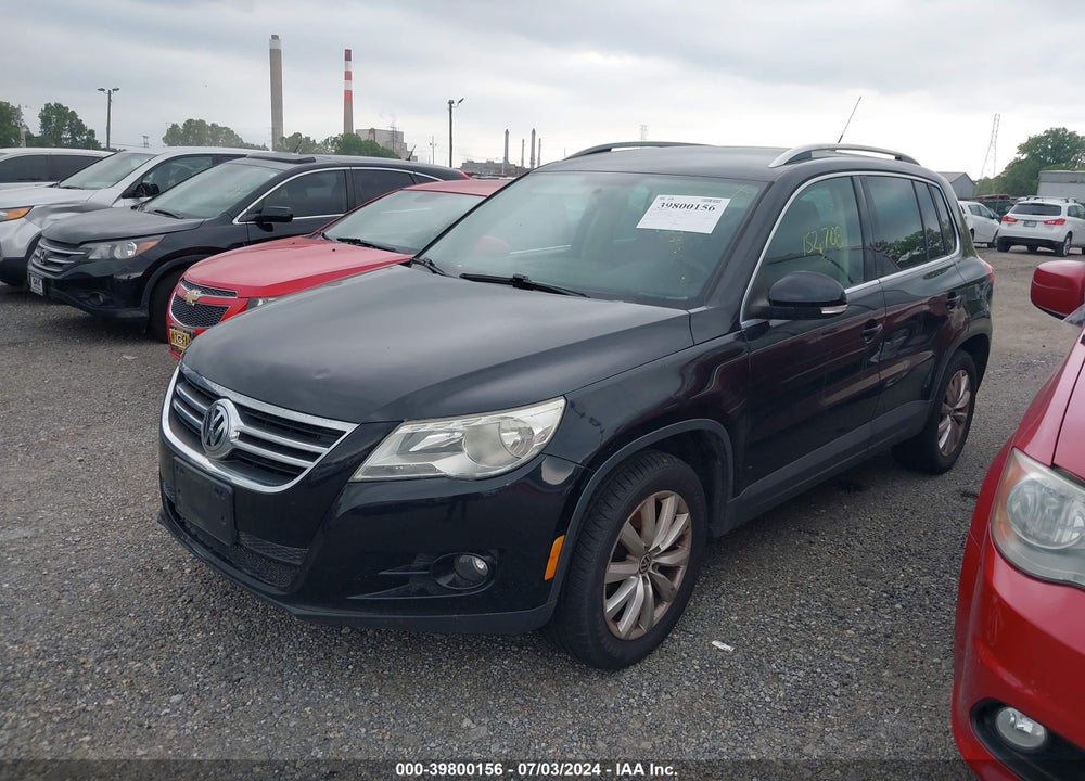 2011 VOLKSWAGEN TIGUAN S/SE/SEL VIN: WVGAV7AX8BW542954