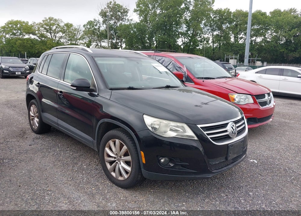 2011 VOLKSWAGEN TIGUAN S/SE/SEL VIN: WVGAV7AX8BW542954