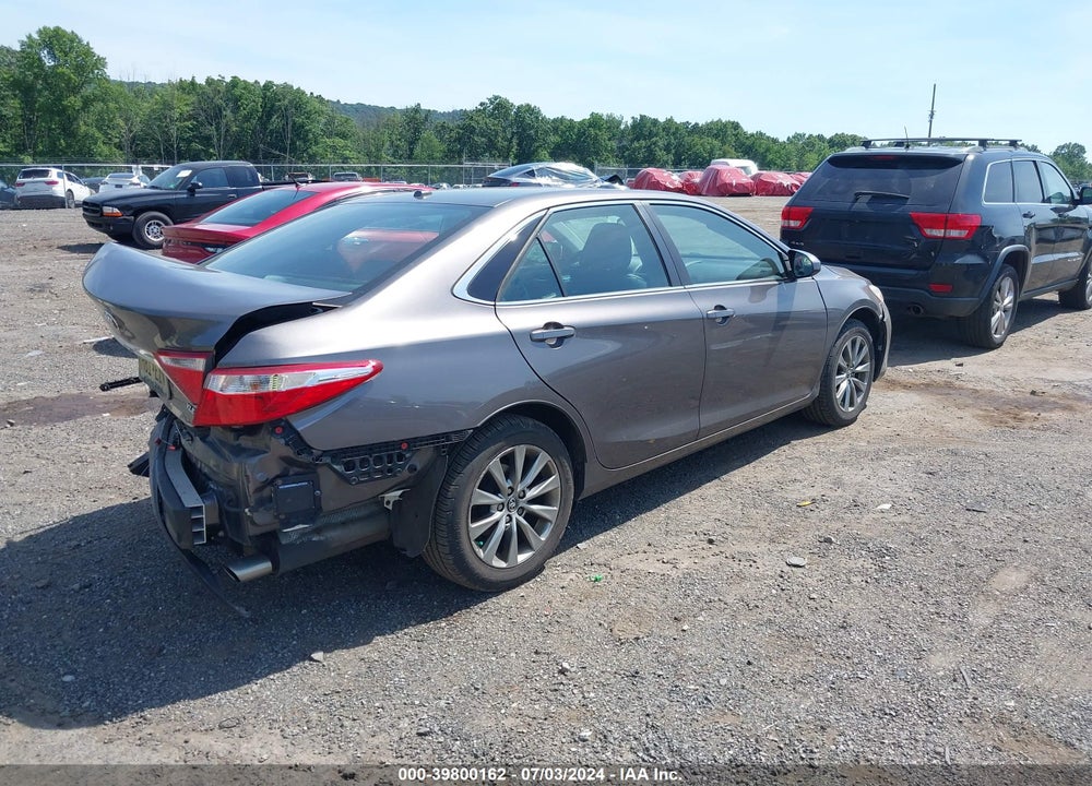 2015 TOYOTA CAMRY XLE VIN: 4T1BF1FK1FU883822