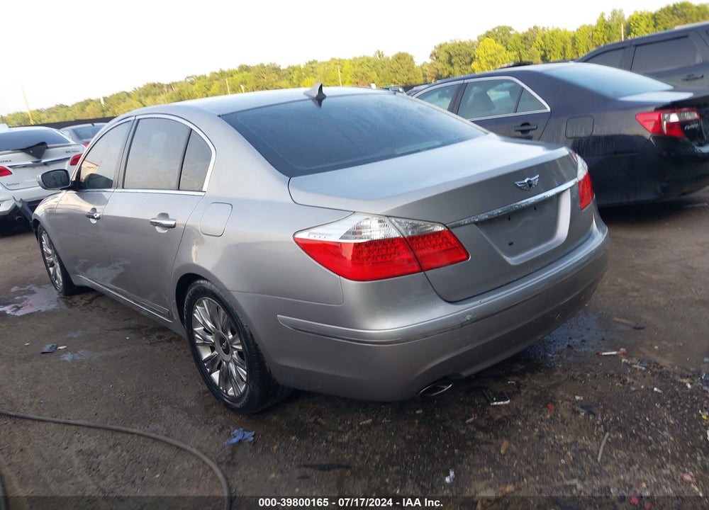 2009 HYUNDAI GENESIS 3.8 VIN: KMHGC46E29U041151