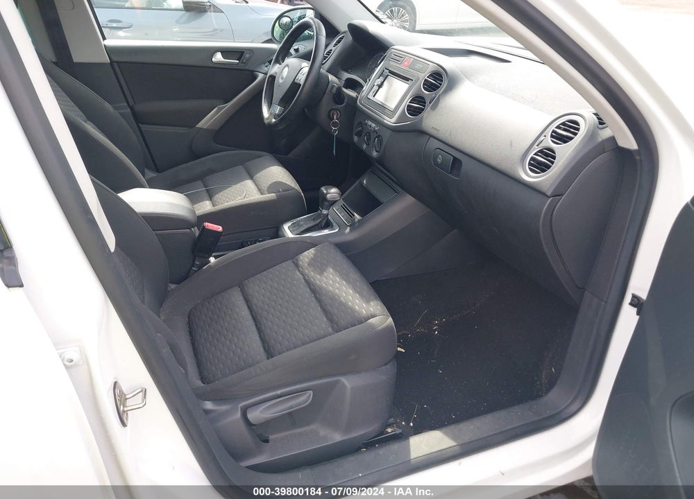 2009 VOLKSWAGEN TIGUAN S/SE/SEL VIN: WVGAV75N19W500614
