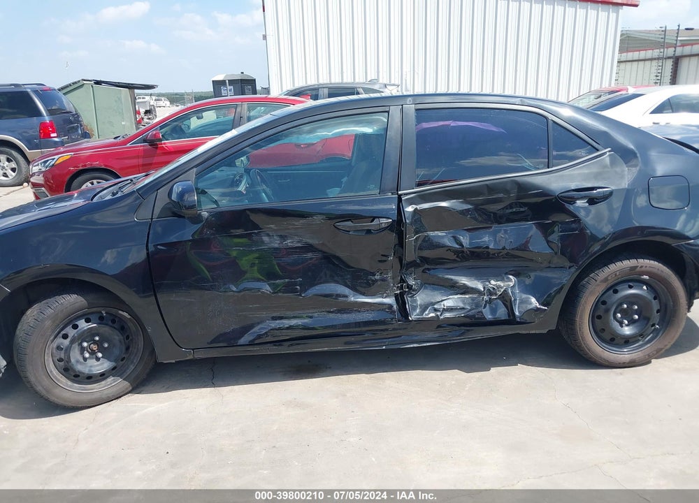 2015 TOYOTA COROLLA LE VIN: 5YFBURHE2FP187340